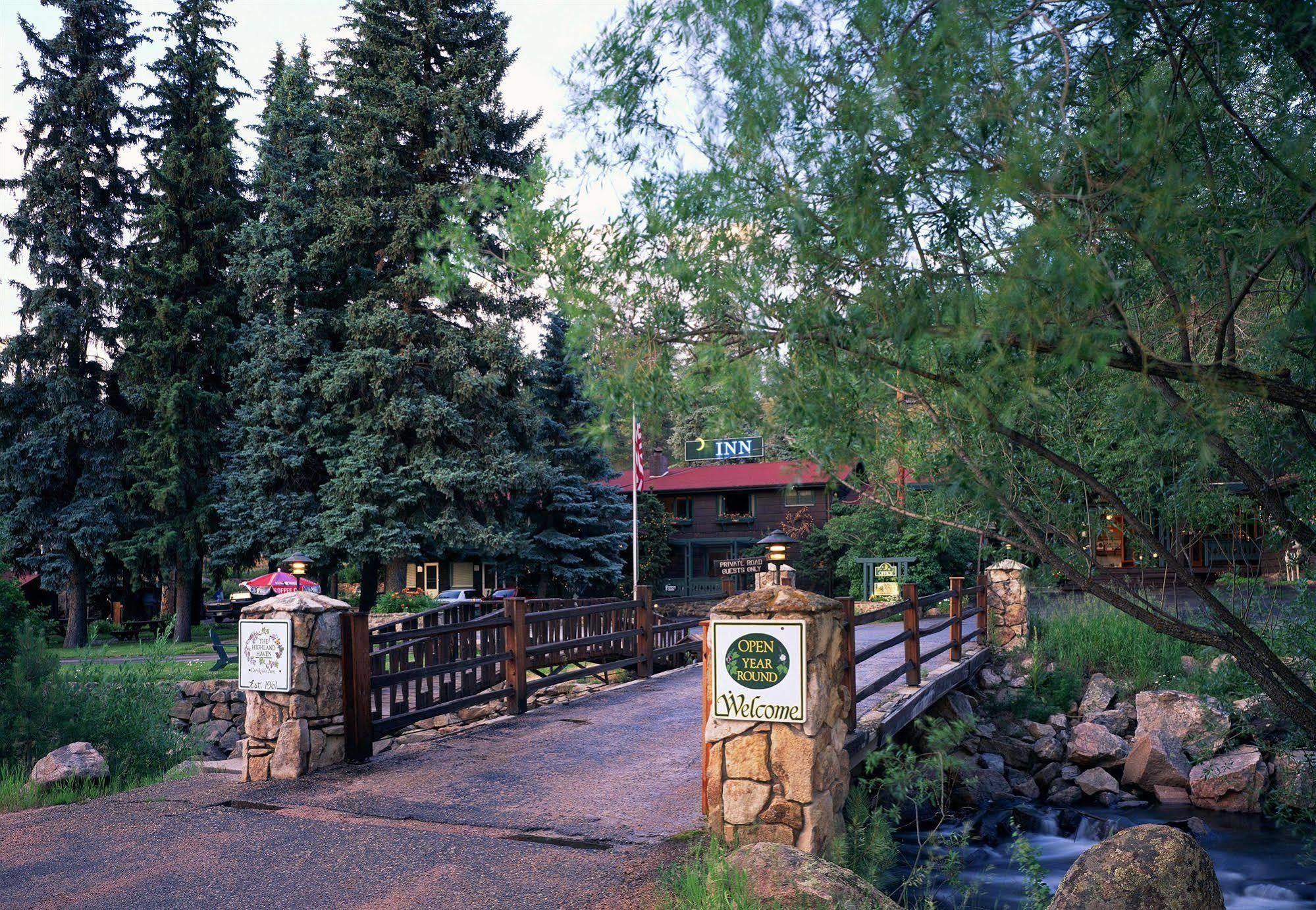 Highland Haven Creekside Inn Evergreen Exterior foto